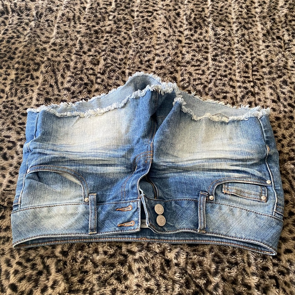 Cut off Jean shorts